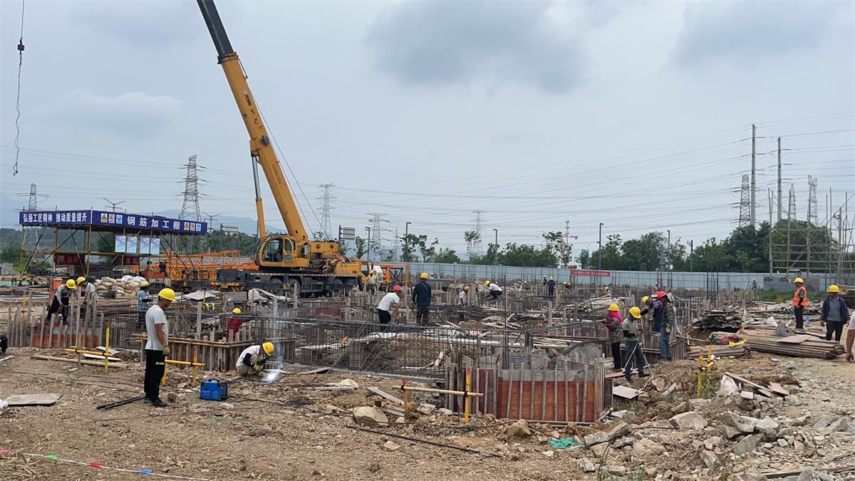 1687839157905046754.jpg 建筑板塊端午施工.jpg